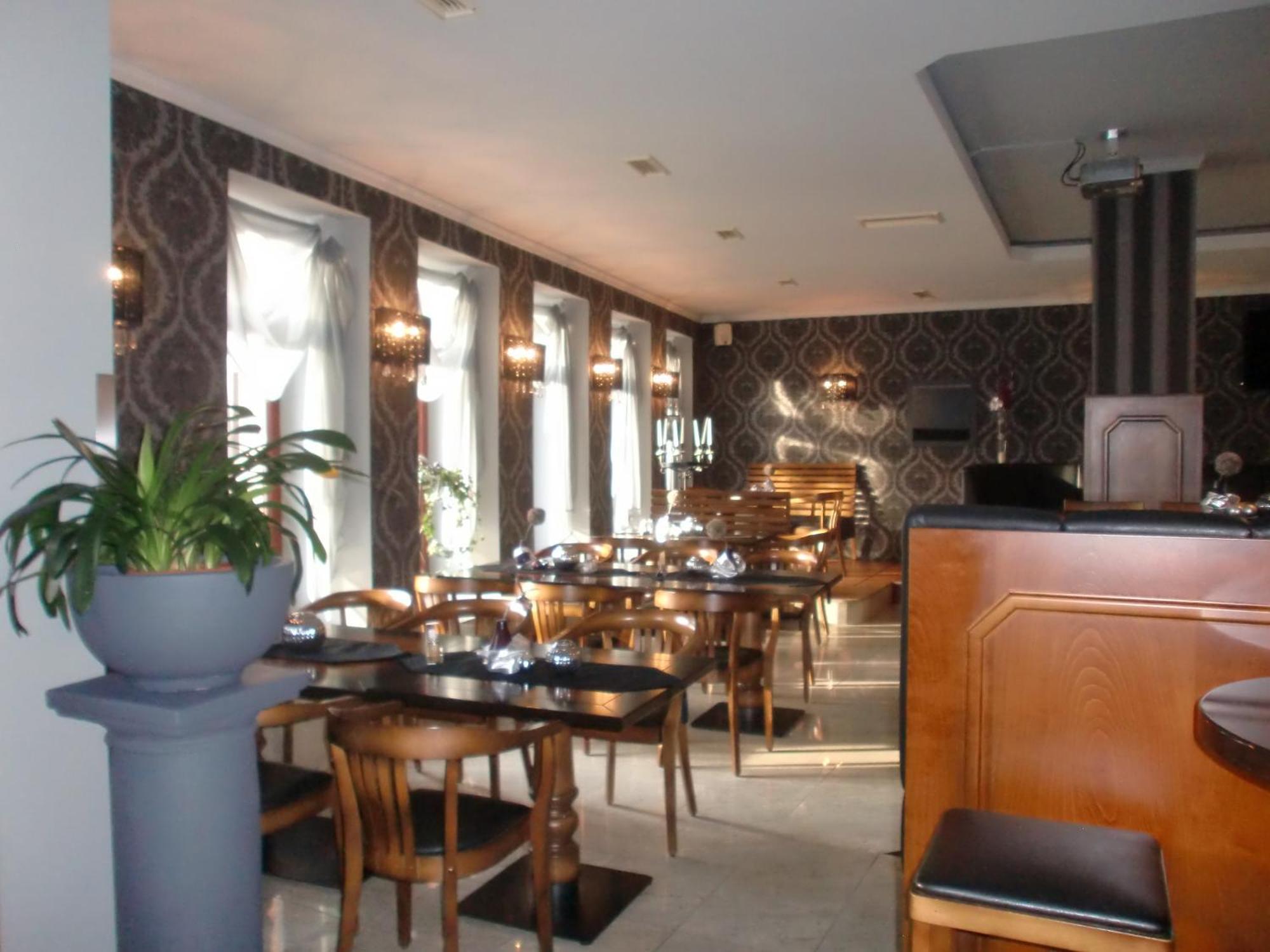 Markgröningen Hotel Mythos "Apartments" מראה חיצוני תמונה